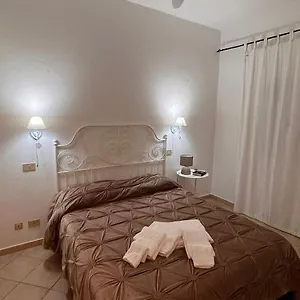 https://casa-sabry.in-sardinia.net