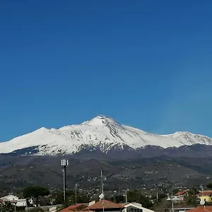 Il Sole Dell'etna Aci SantʼAntonio